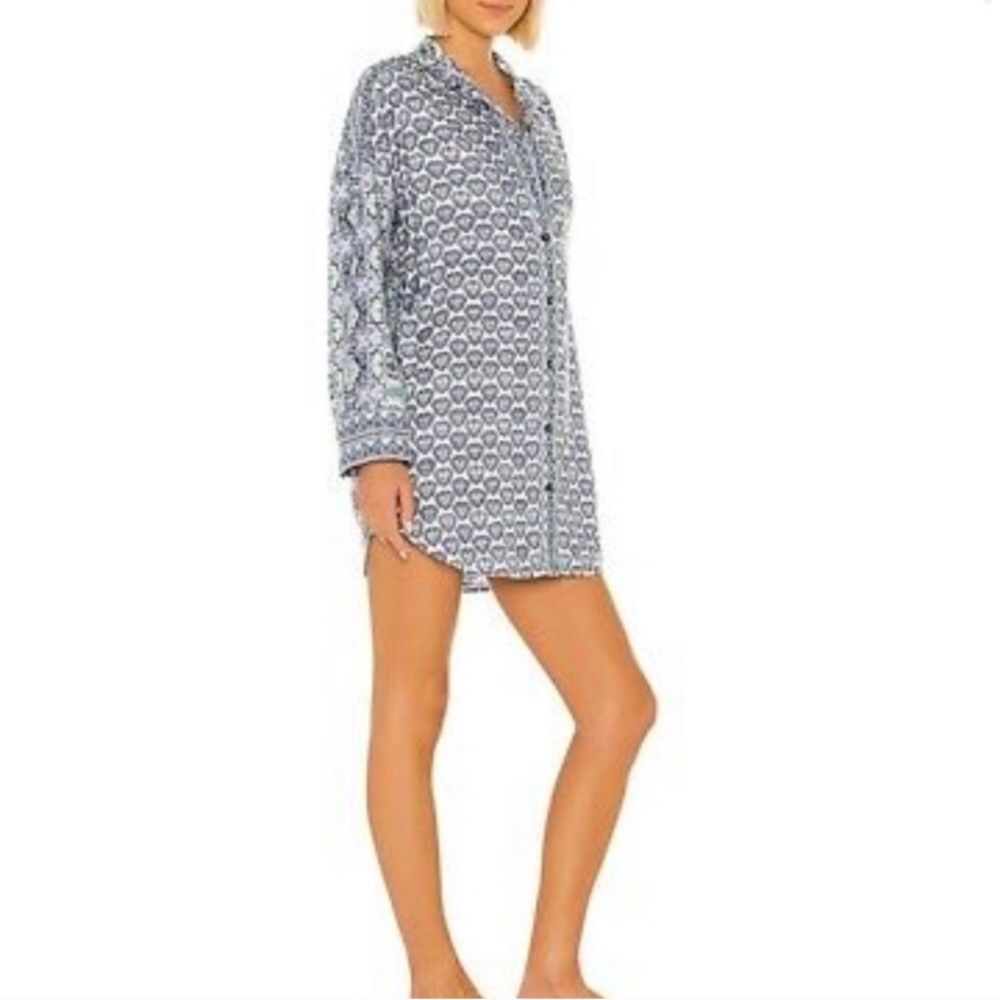 💙💜FREE PEOPLE SLEEP SHIRT💜💙 - Picture 6 of 11